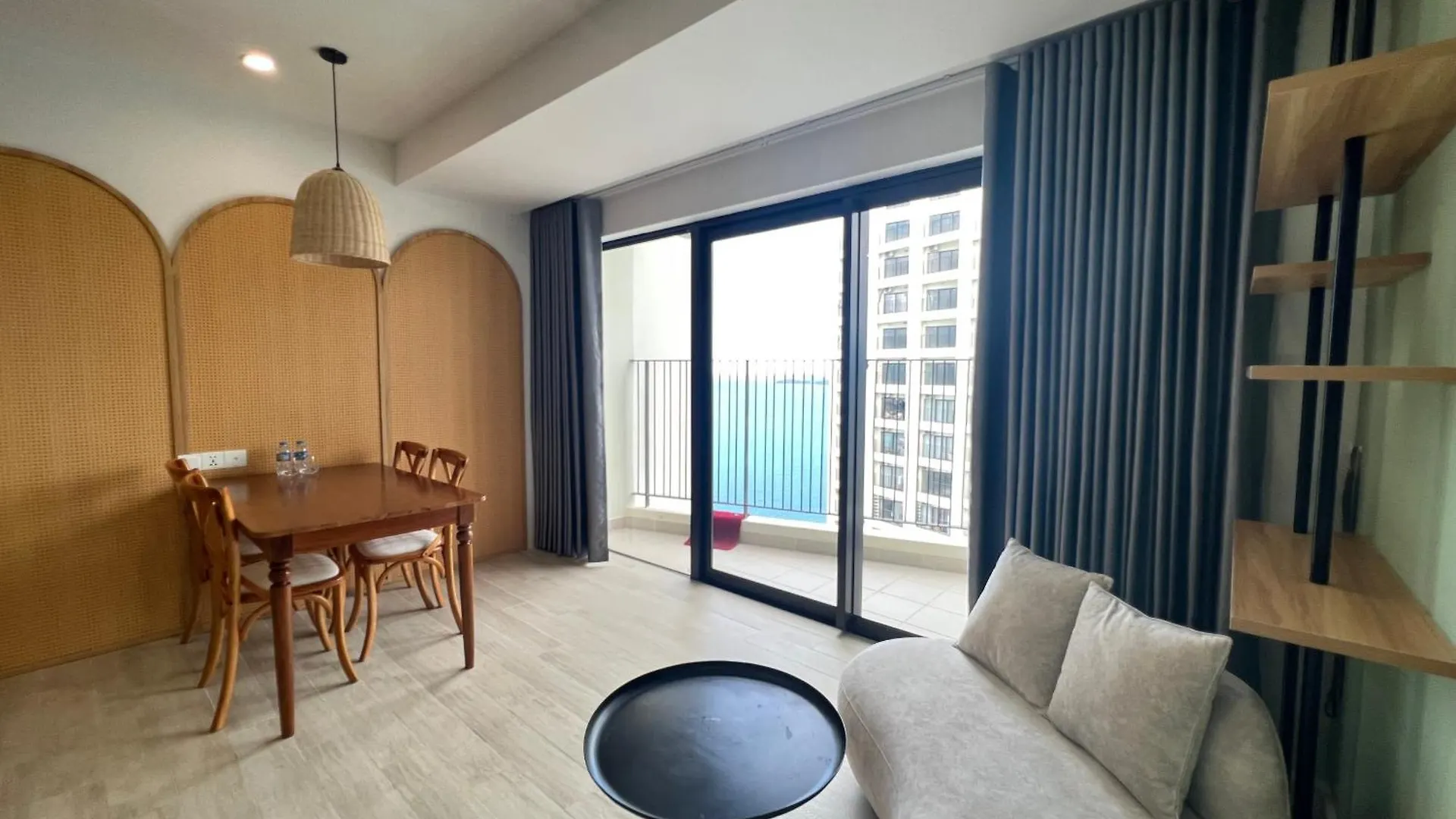Loving Apartment Nha Trang 0*,  Vietnam